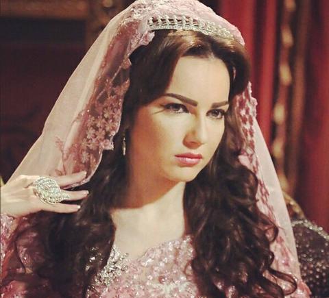 صفاء سلطان بدور الأميرة "ألين" في مسلسل "أوراق التوت"