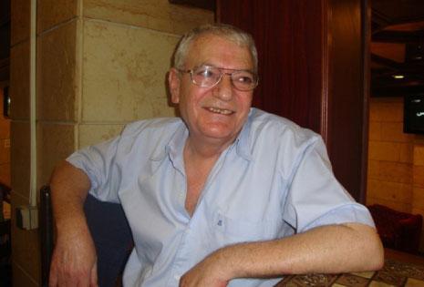 الكاتب حسن سامي يوسف