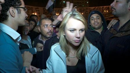لارا لوغان تروي «التحرش» بها في «ميدان التحرير»