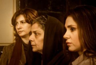 يبدأ العرض الجماهيري للفيلم السوري "مريم"  اعتباراً من يوم 20-3-2013 في صالة "سينما سيتي" بدمشق.