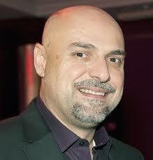 عماد ضحية: «المقاطعة سارية إلى حين اعتذار الفنانين من الجمهور»