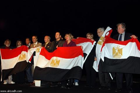نجوم مصر يتضامنون مع "أيام الغضب"