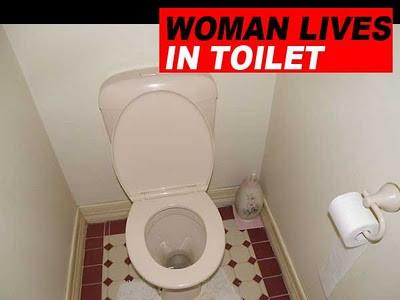 امرأة بقيت في المرحاض 932 يوما