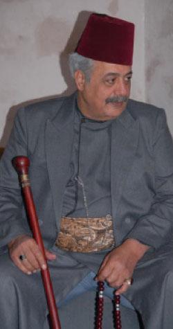 يؤدي الممثل السوري أيمن زيدان دور «أبو ظافر»