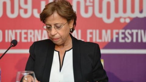 استقالة رئيس مهرجان القاهرة السينمائي.. هل تخلت عن مسؤوليتها؟؟