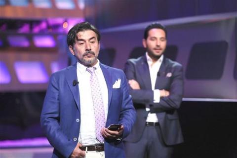 عابد فهد في إحدى حلقات برنامج «رايتنغ رمضان»