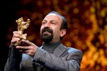 الفيلم الايراني "انفصال نادر عن سيمين" يفوز بجائزة غولدن غلوب