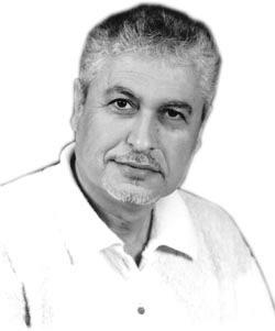 .محمود الجعفوري: الكوميديا معاناة في الكتابة.. وشحّ في الميزانية ونظرة دونية له 